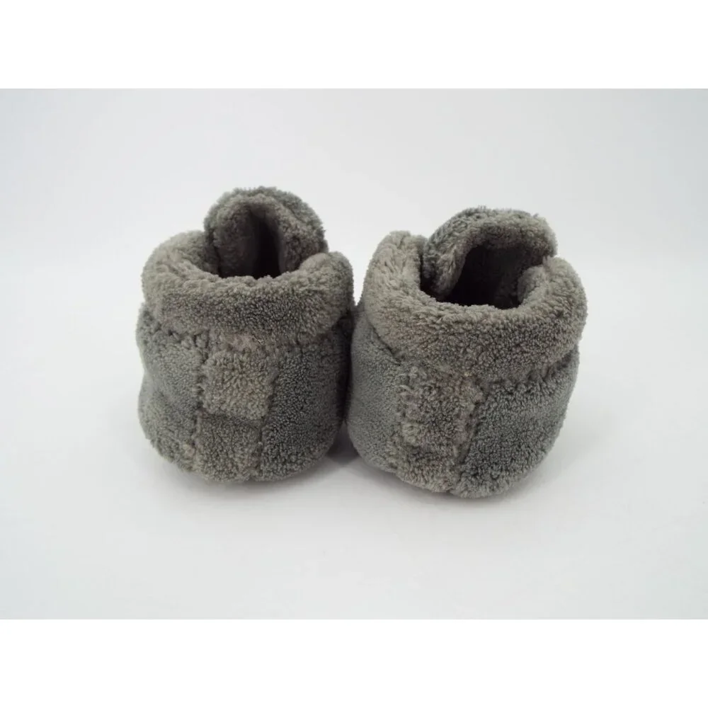 UGG Infant Gray Fleece Slippers Booties Size 2/3